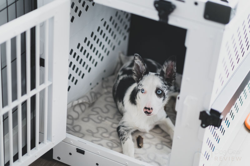 Collapsible impact clearance crate